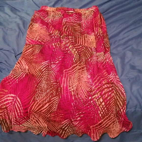 Avenue Studio Dresses & Skirts - Avenue Studio 18/20 electric waist maxi skirt nice